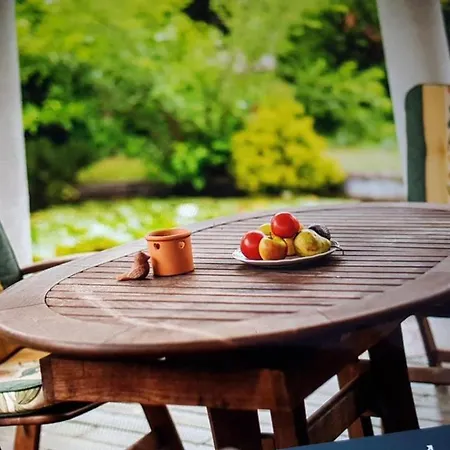 Exclusive In With Private Garden Apartment Laibach